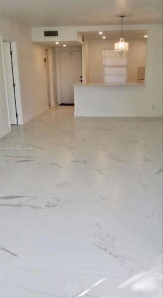 Building Photo - 14790 Bonaire Blvd Unit 2020