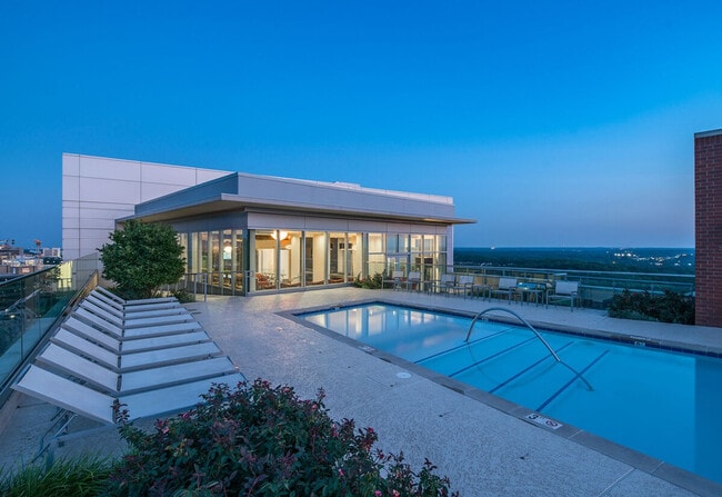 Photo - 8520 Tyco Rd Unit ID1395429P