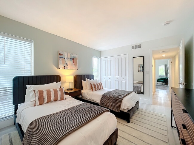 Photo - 1401 SE 15th St Unit SI FL1-ID1224111P