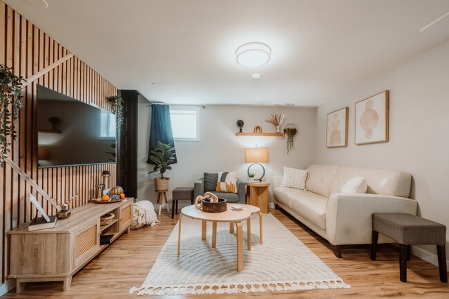 Photo - 2880 SW 3rd St Unit SI ID1624345P