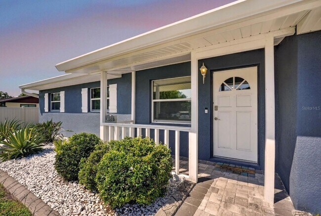Photo - 1330 S Shore Dr