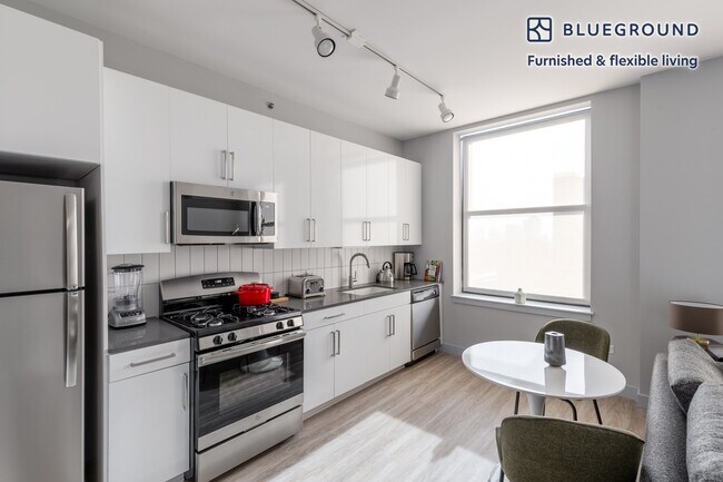 Photo - 330 S Wells St Unit FL15-ID194