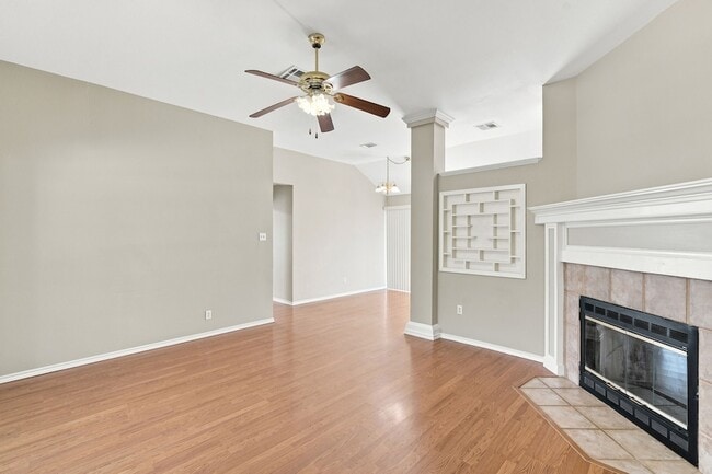 Photo - 114 Trinity St