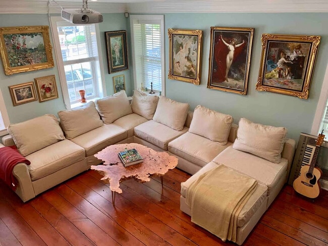 Photo - 15 Ferry St Unit ID1336813P