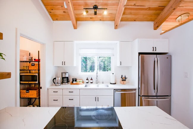 Photo - 321 Ski Way Unit SI ID1250765P