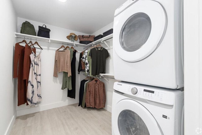 Photo - 1985 NW Savier St Unit ID1280496P