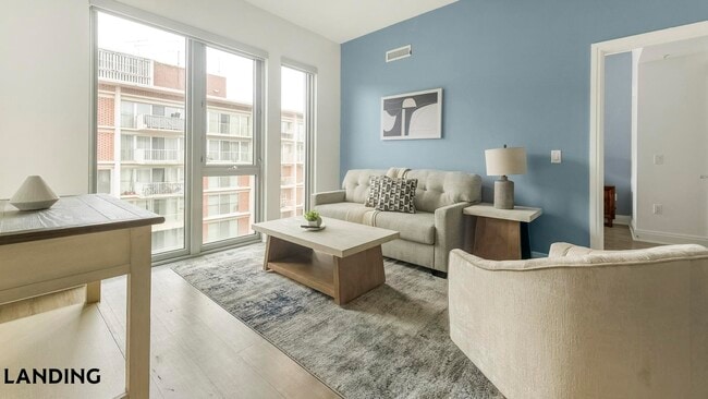 Photo - 600 4th St SW Unit 818