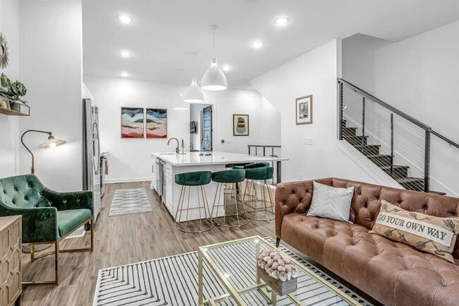 Photo - 738 Douglas Ave Unit ID1051742P