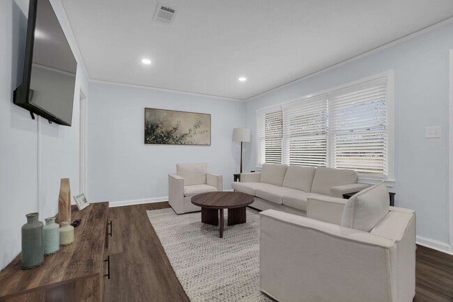 Building Photo - 610 S Georgetown Dr Unit SI ID1386555P