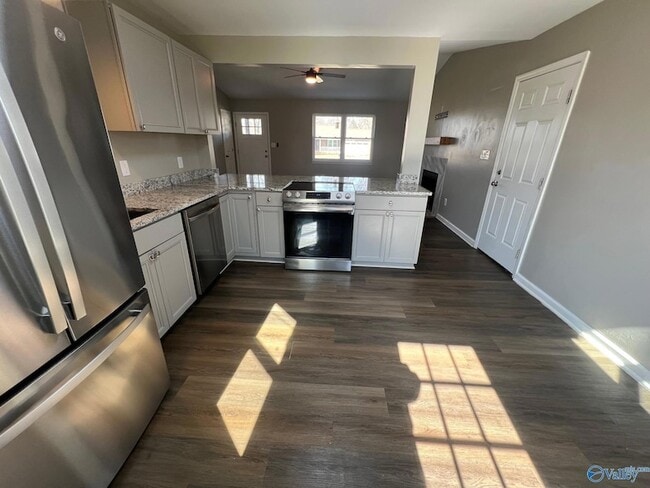 Photo - 132 Mandy Dr