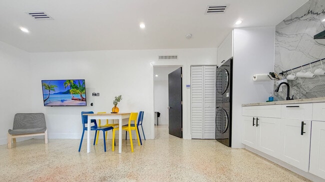 Photo - 258 NW 57th St Unit ID1258732P