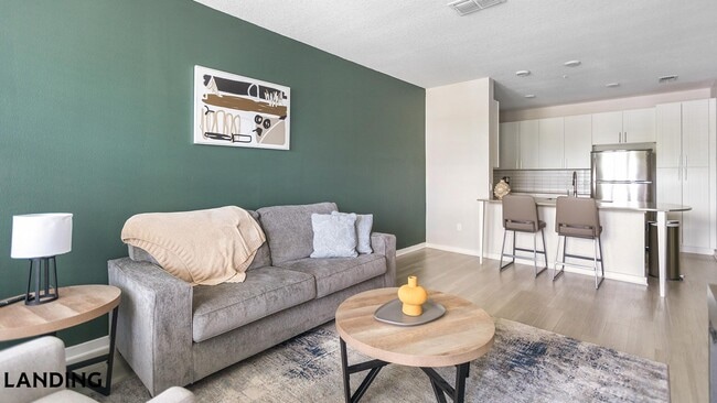 Building Photo - 3511 Great Cypress Cir Unit 3573-202