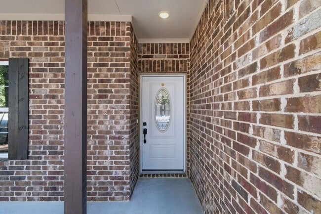 Photo - 1837 Jennifer Ct