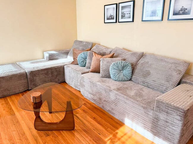 Photo - 16018 Windsor Dr Unit ID1364157P