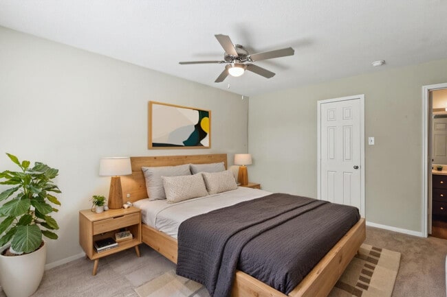 Photo - The Life at Grand Oaks