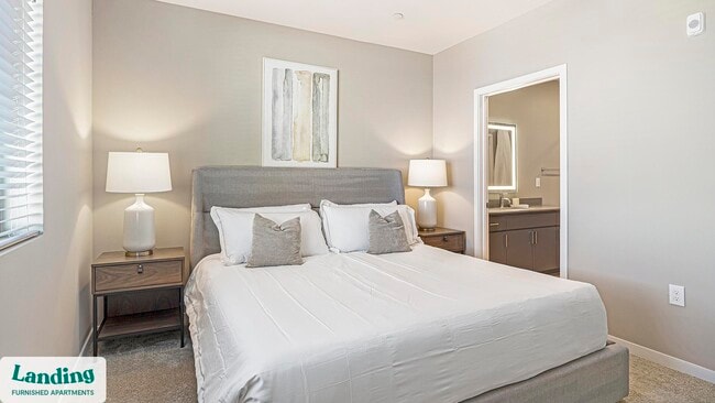 Photo - 402 W Lincoln St Unit 348