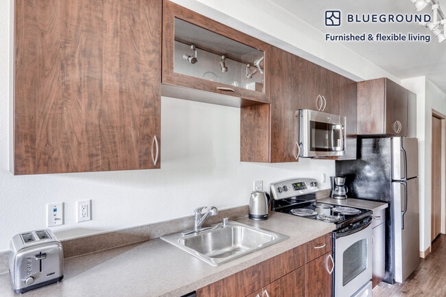 Photo - 3920 Stone Way N Unit FL4-ID560