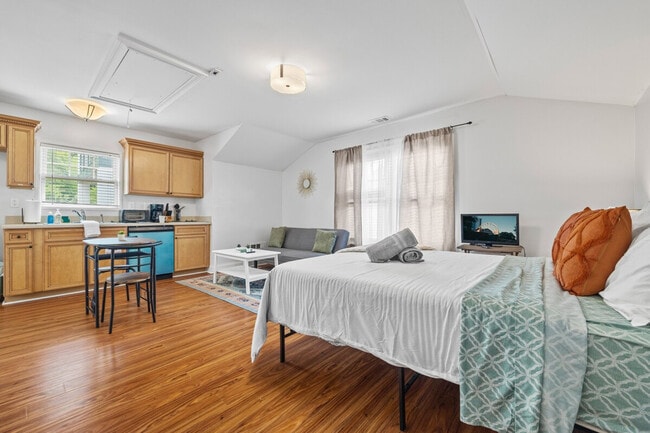 Photo - 1267 Atlantic Dr NW Unit SI ID1609627P