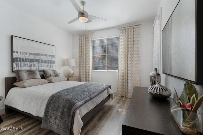 Photo - 250 E Ray Rd Unit 2