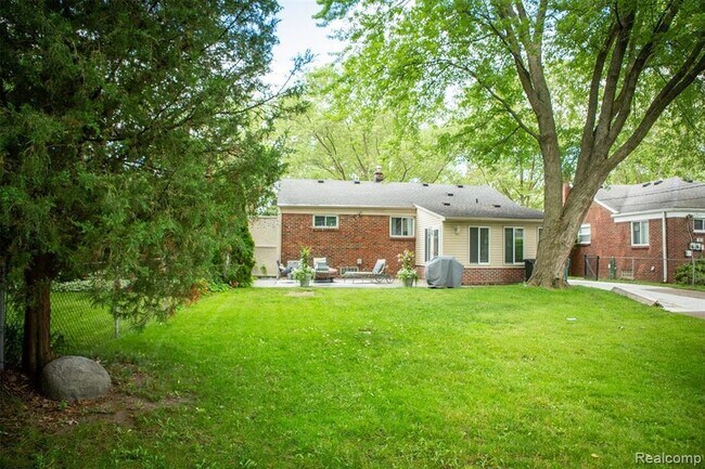 Photo - 1577 E Melton Rd