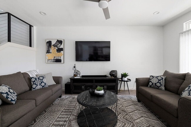 Photo - 317 Alcalde St Unit ID1018276P