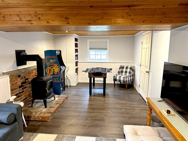 Photo - 57 Curt Blvd Unit ID1302137P