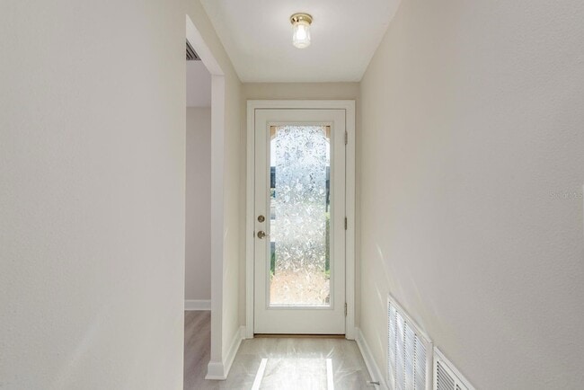 Photo - 4229 Stratford Dr Unit 4229