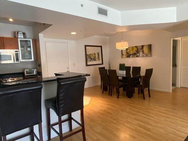 Photo - 2775 NE 187th St Unit 523