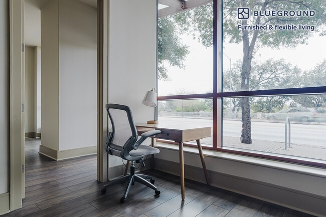 Photo - 101 Colorado St Unit FL1-ID284