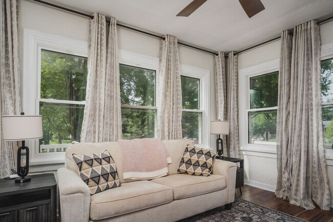 Photo - 40608 102nd Pl Unit ID1374783P