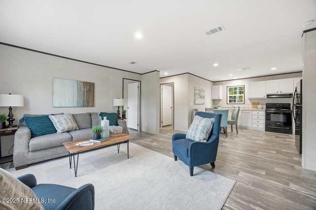 Photo - 520 Hickory Nut Trail