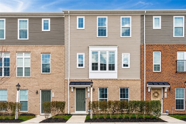 Photo - 210 Gress Rd