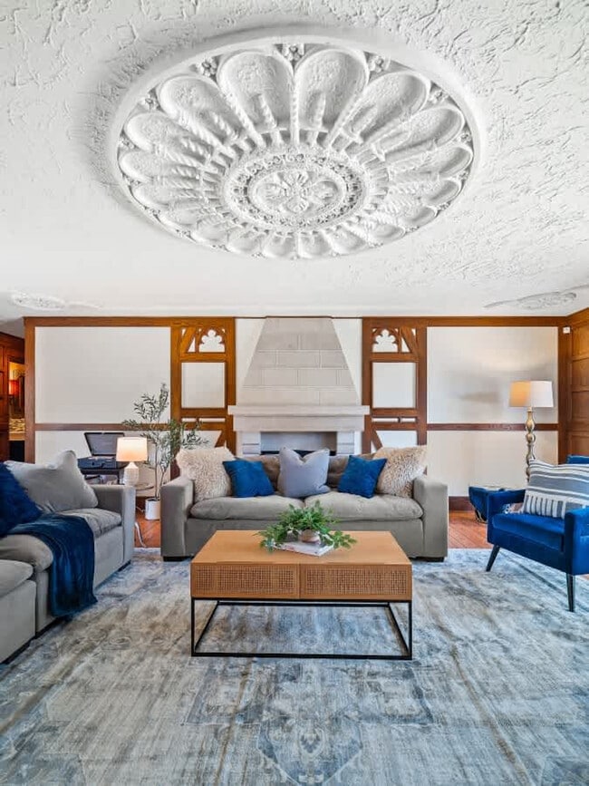 Photo - 1811 Breezewood Dr Unit SI ID1496034P