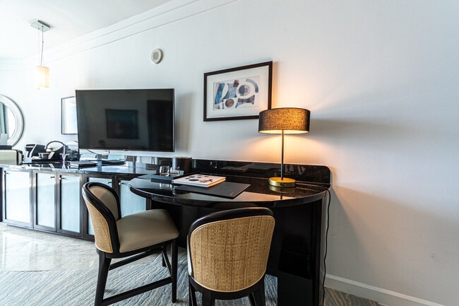 Photo - 4391 Collins Ave Unit SI ID1540524P