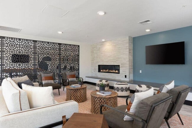 Building Photo - 1008 E El Camino Real Unit ID1266200P