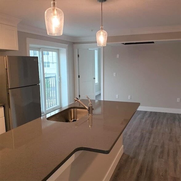 Photo - 10 4th St Unit 401