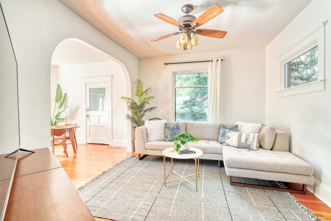 Photo - 4500 NE Garfield Ave. Unit ID1309844P