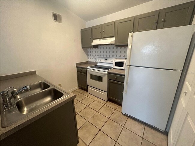 Photo - 8939 Latrec Ave Unit 1312