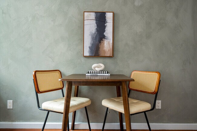 Photo - 209 W 20th St Unit SI ID1013715P