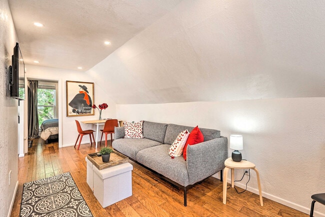 Building Photo - 420 Elati St Unit SI FL1-ID1545920P