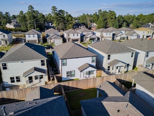 Photo - 8583 Blueberry Ash St