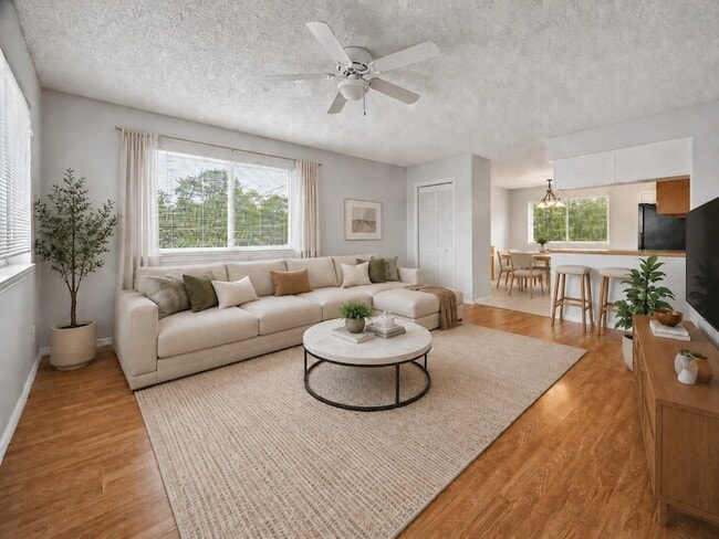 Photo - 5630 Brookview Ct