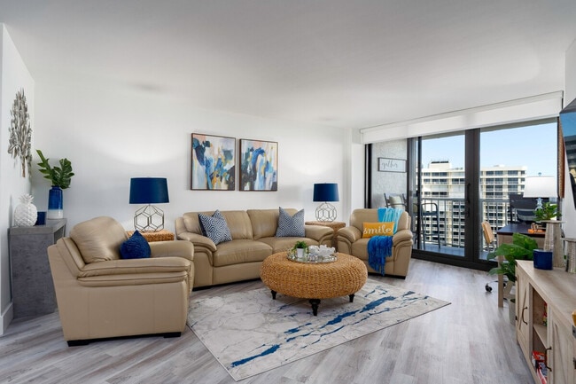 Photo - 380 Seaview Ct Unit SI ID1060573P