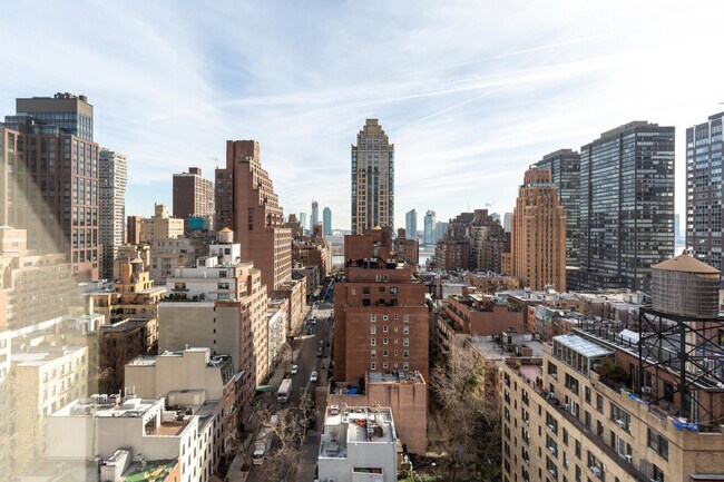 Photo - 300 E 51st St Unit FL5-ID2200