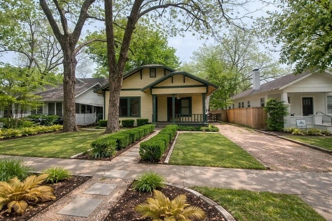 Building Photo - 10515 N Mopac Expy Unit A