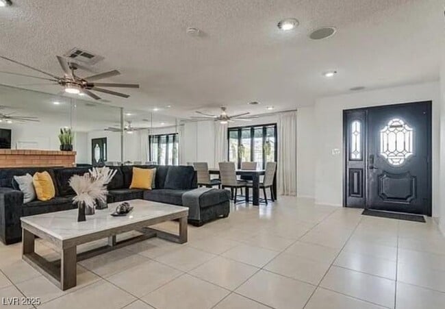 Photo - 340 Palo Verde Dr