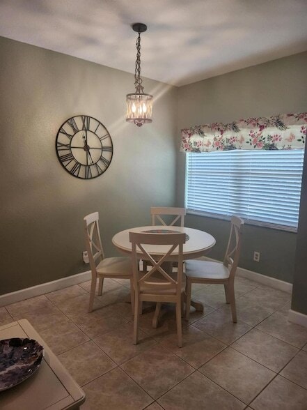 Photo - 4220 Gator Trace Ave Unit J