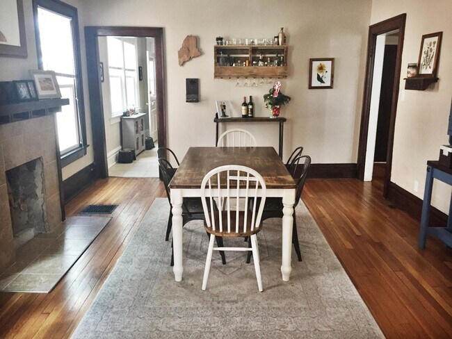 Photo - 1704 Oak St Unit 706