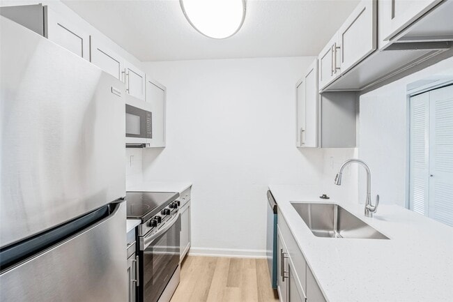 Photo - 4600 W Pioneer Dr Unit 134