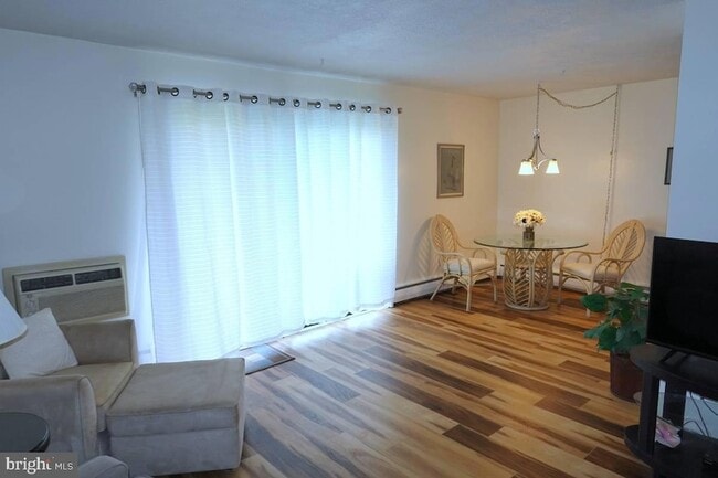 Photo - 1016 W Baltimore Pike Unit 11